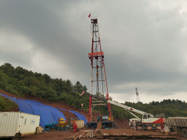 石油ZJ20(2000米钻机）